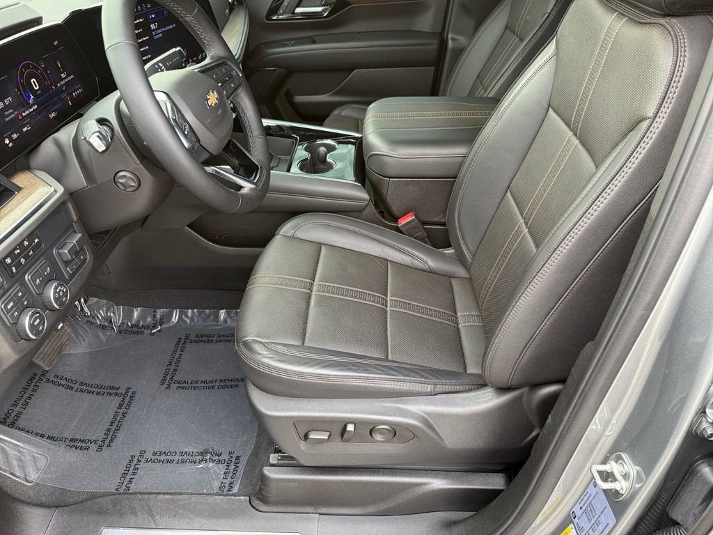 2025 Chevrolet Suburban High Country