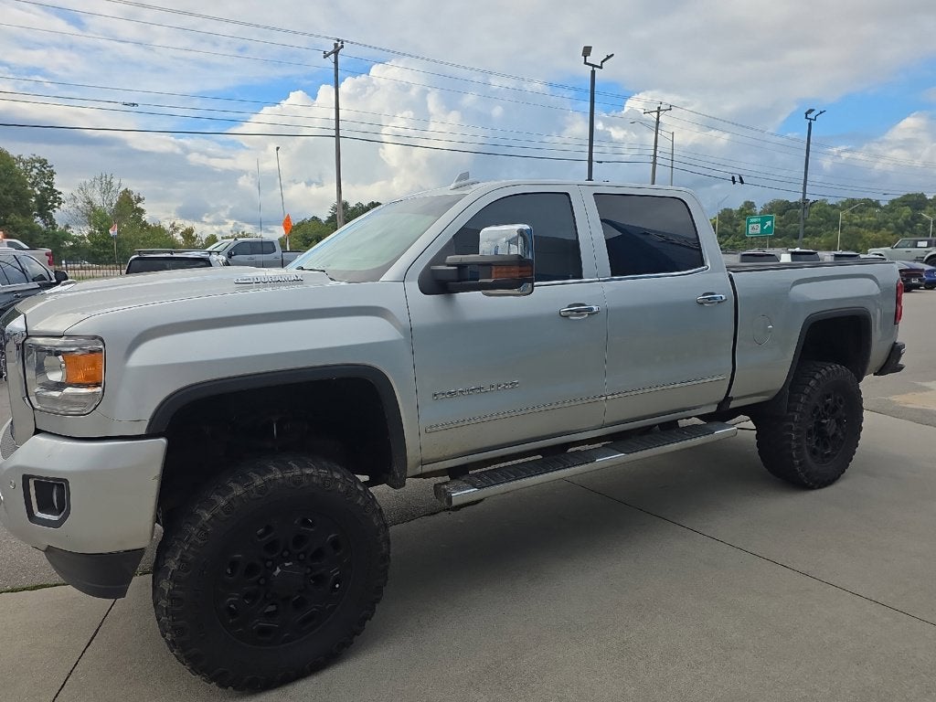 2017 GMC Sierra 2500 HD Denali