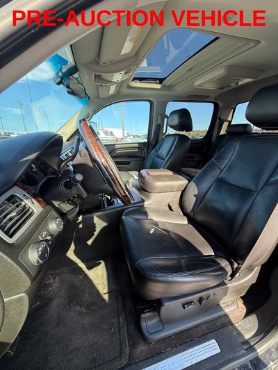2011 GMC Sierra 3500 HD SRW Denali