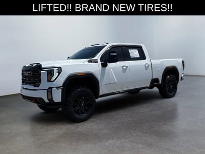 2024 GMC Sierra 2500 HD AT4