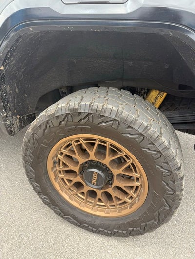 2024 GMC Sierra 2500 HD AT4X