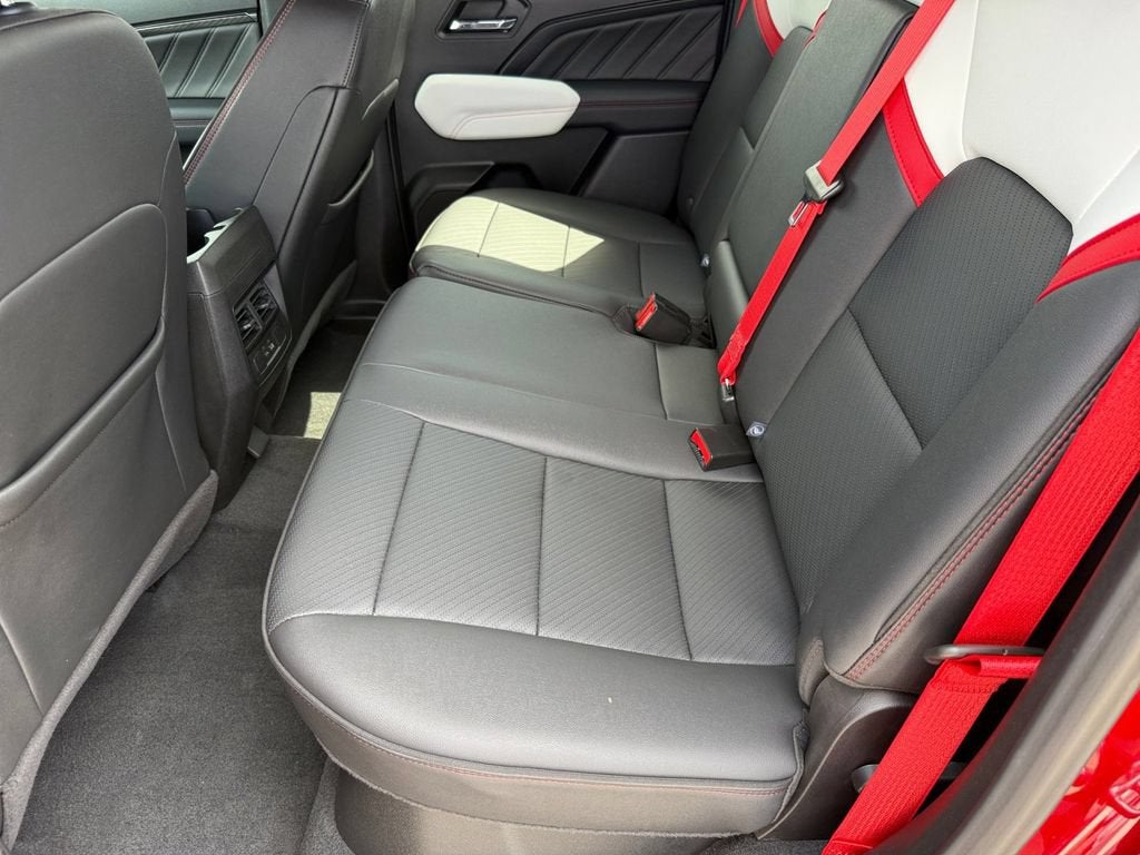 2024 GMC Canyon AT4X