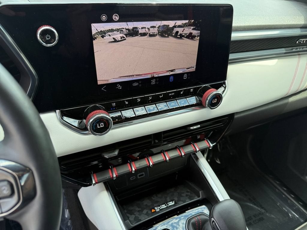 2024 GMC Canyon AT4X