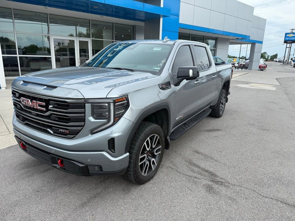 2023 GMC Sierra 1500 AT4