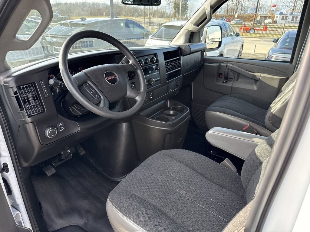 2024 GMC Savana Cargo 2500 Work Van