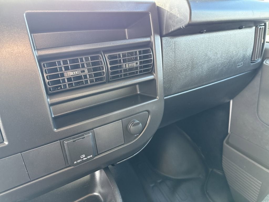 2024 GMC Savana Cargo 2500 Work Van