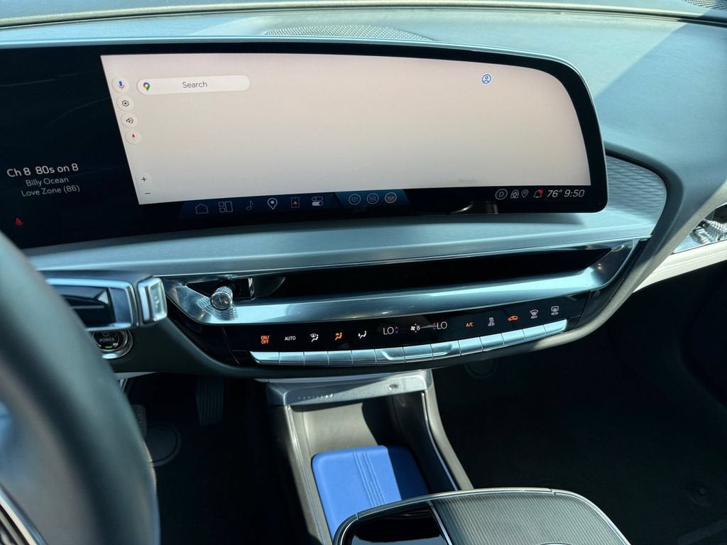 2024 Cadillac LYRIQ Luxury 1