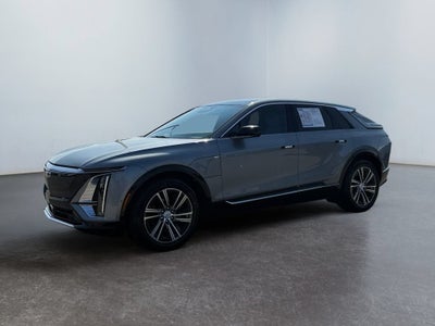 2024 Cadillac LYRIQ Luxury 1