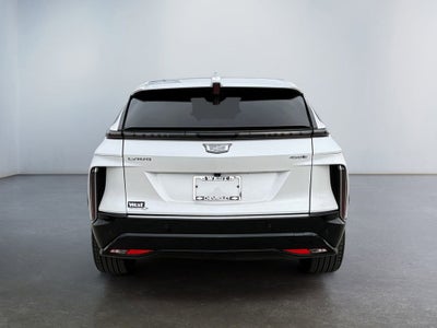 2024 Cadillac LYRIQ Luxury 2