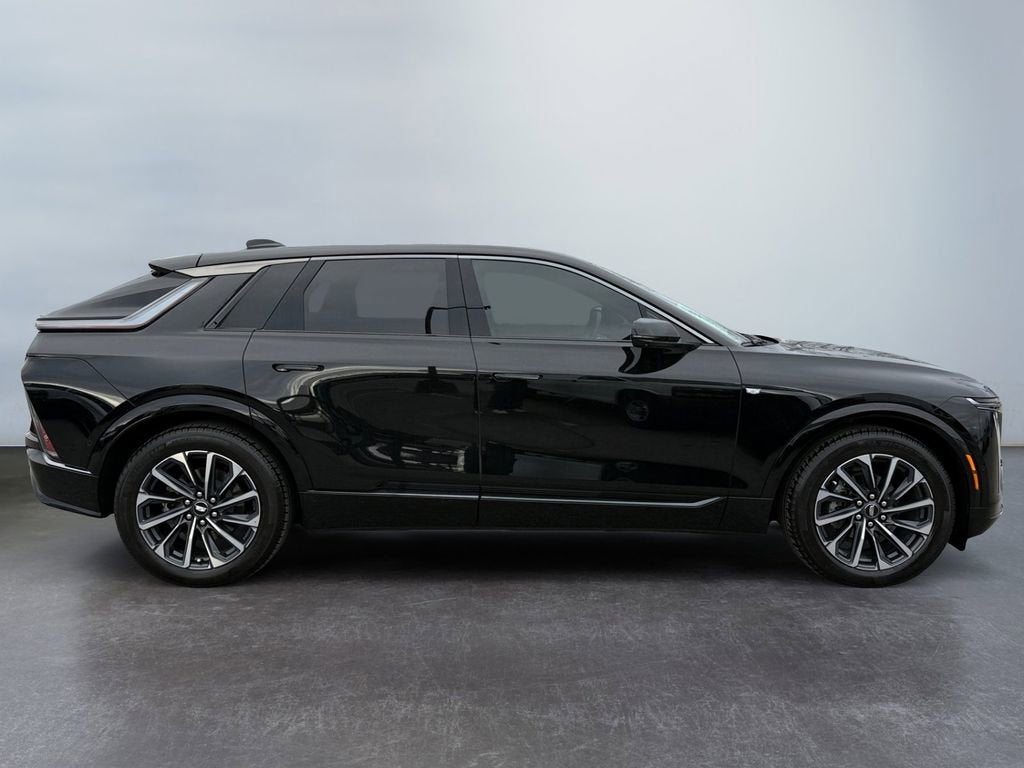 2024 Cadillac LYRIQ Sport 1