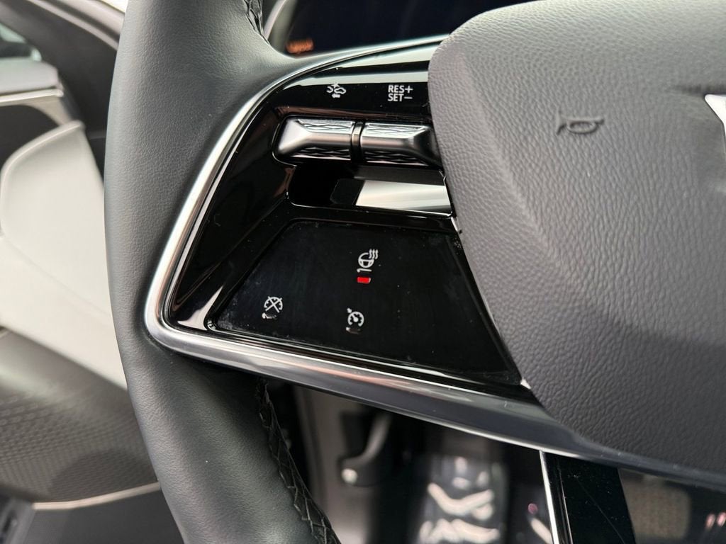 2024 Cadillac LYRIQ Sport 1