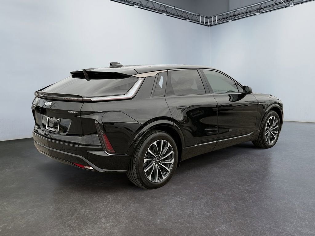 2024 Cadillac LYRIQ Sport 1