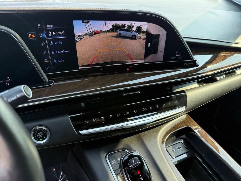 2024 Cadillac Escalade Sport Platinum