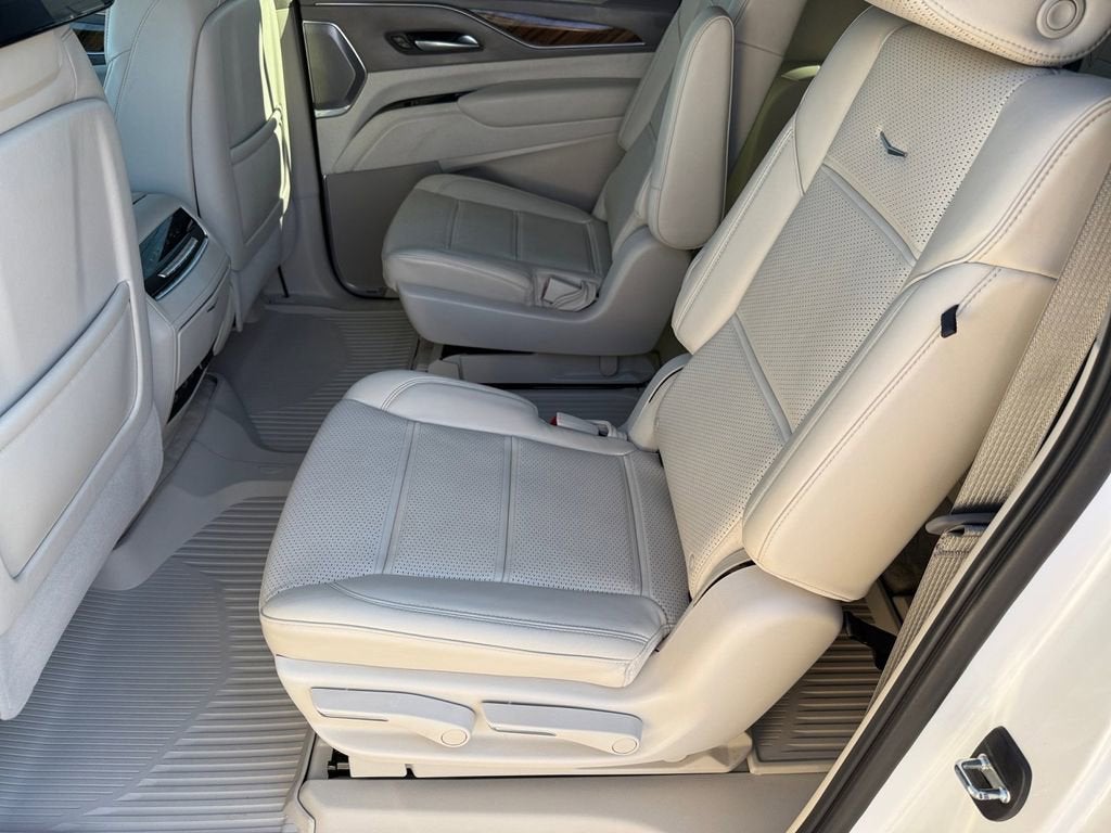 2023 Cadillac Escalade ESV Sport Platinum