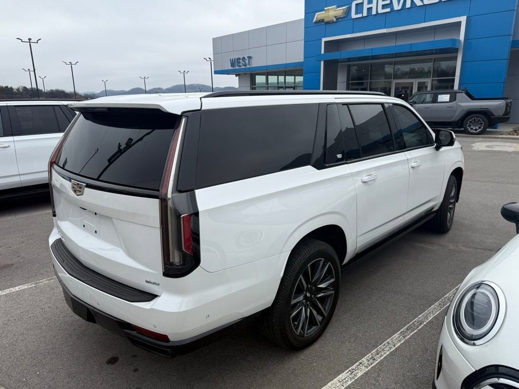 2023 Cadillac Escalade ESV Sport Platinum