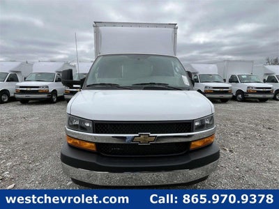 2024 Chevrolet Express Cutaway 3500 1WT