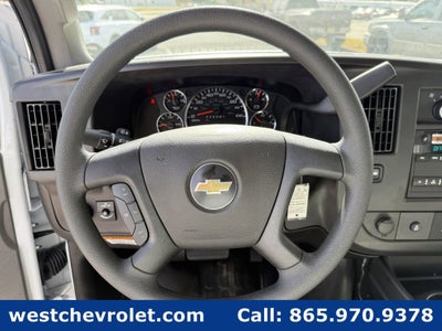 2025 Chevrolet Express Cutaway 3500 1WT