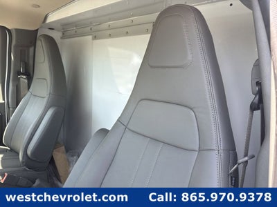 2026 Chevrolet Express Cutaway 3500 1WT