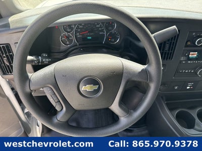 2026 Chevrolet Express Cutaway 3500 1WT
