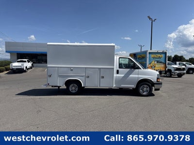 2026 Chevrolet Express Cutaway 3500 1WT