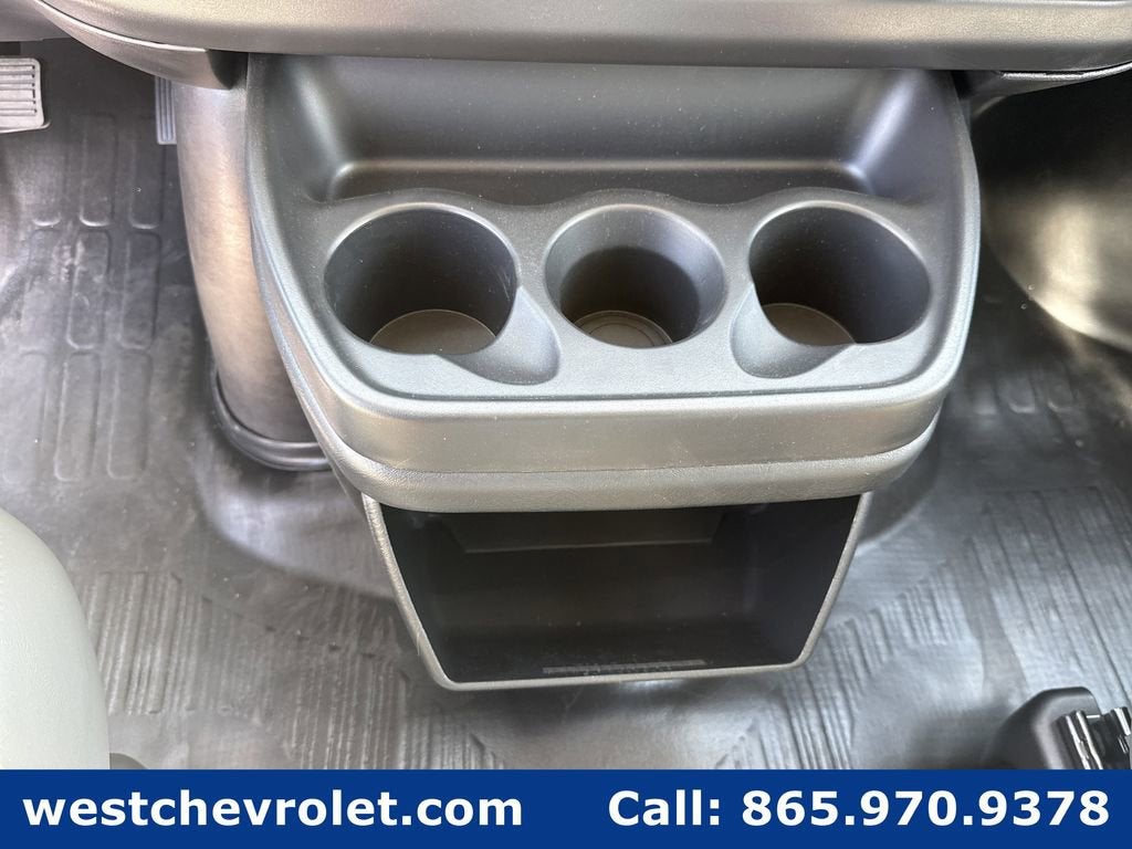 2026 Chevrolet Express Cutaway 3500 1WT