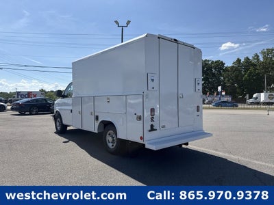 2026 Chevrolet Express Cutaway 3500 1WT