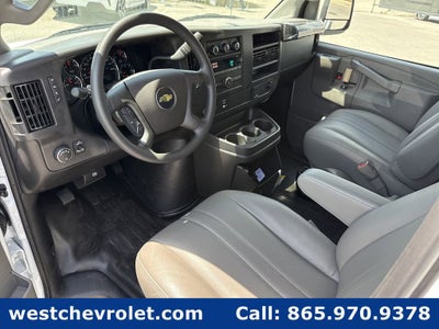 2026 Chevrolet Express Cutaway 3500 1WT