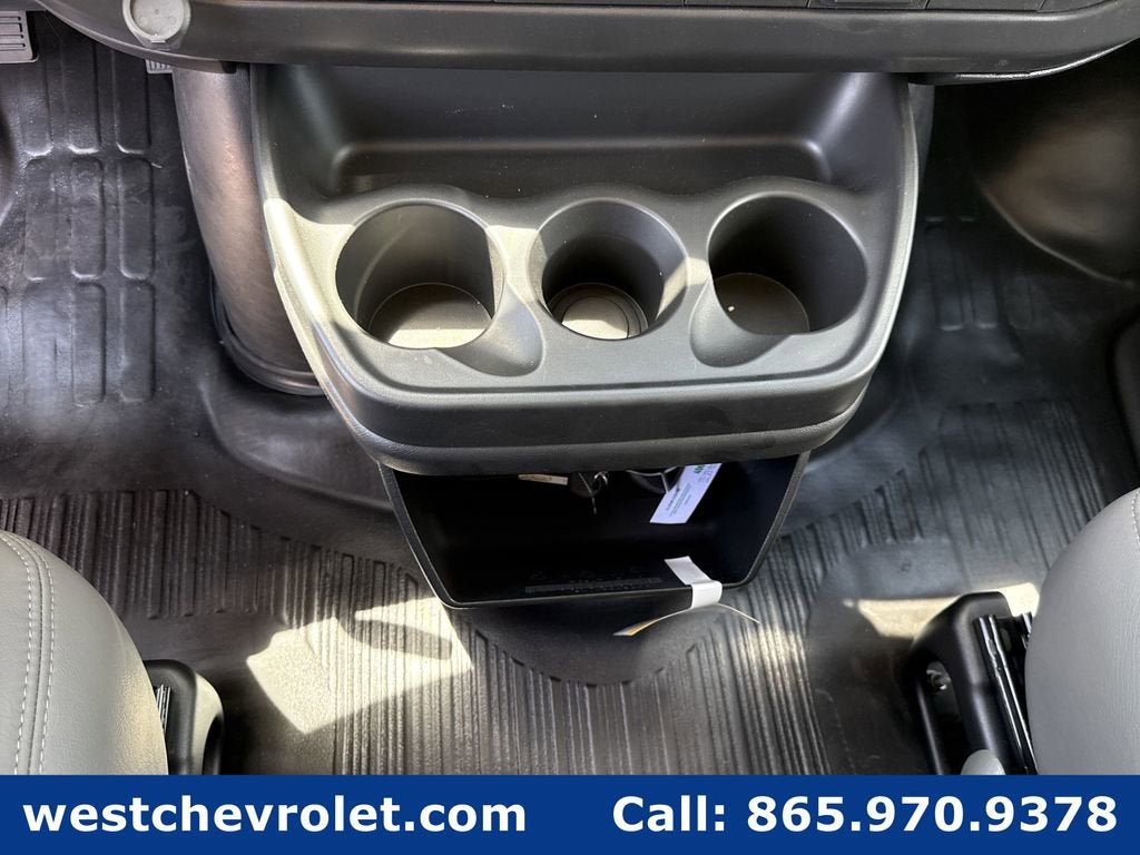 2026 Chevrolet Express Cutaway 3500 1WT