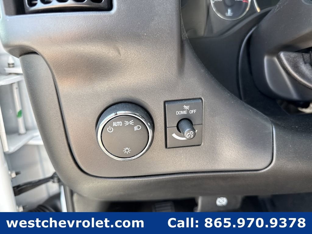 2026 Chevrolet Express Cutaway 3500 1WT