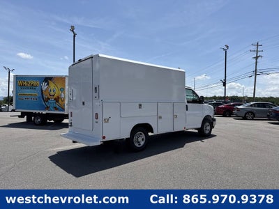 2026 Chevrolet Express Cutaway 3500 1WT