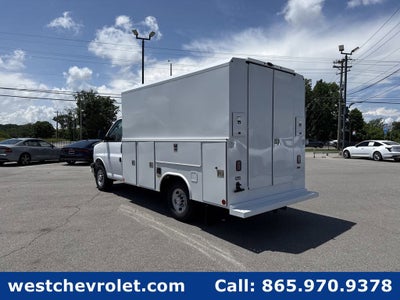 2026 Chevrolet Express Cutaway 3500 1WT