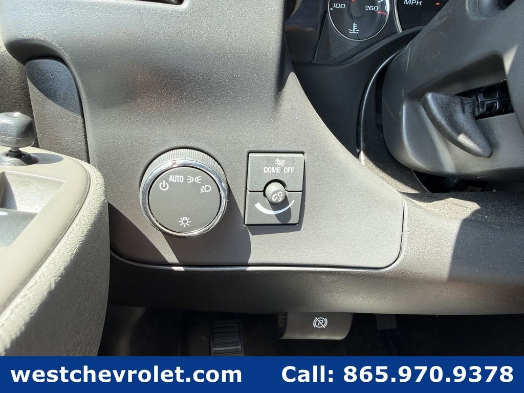 2026 Chevrolet Express Cutaway 3500 1WT