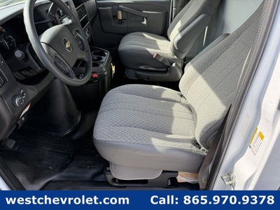 2025 Chevrolet Express Cutaway 3500 1WT
