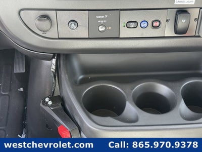 2025 Chevrolet Express Cutaway 3500 1WT