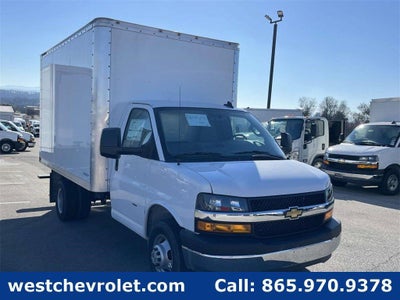 2024 Chevrolet Express Cutaway 3500 1WT