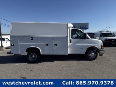 2025 Chevrolet Express Cutaway 3500 1WT
