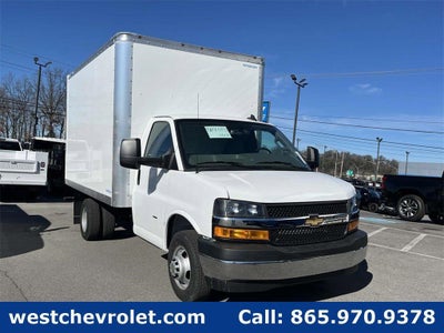 2024 Chevrolet Express Cutaway 3500 1WT