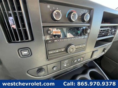 2024 Chevrolet Express Cutaway 3500 1WT