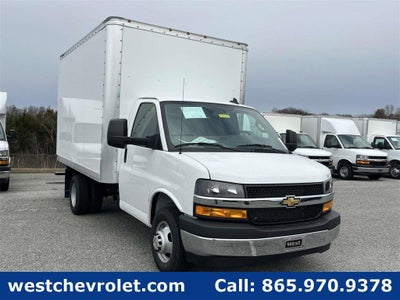 2024 Chevrolet Express Cutaway 3500 1WT