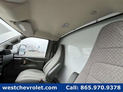 2024 Chevrolet Express Cutaway 3500 1WT