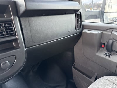 2023 Chevrolet Express Cutaway 3500 1WT