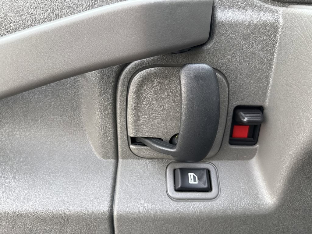 2023 Chevrolet Express Cutaway 3500 1WT