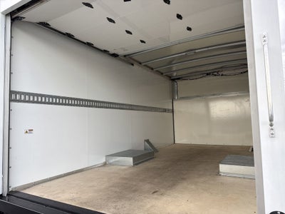 2023 Chevrolet Express Cutaway 3500 1WT