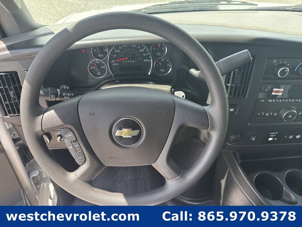 2026 Chevrolet Express Cutaway 4500 2WT
