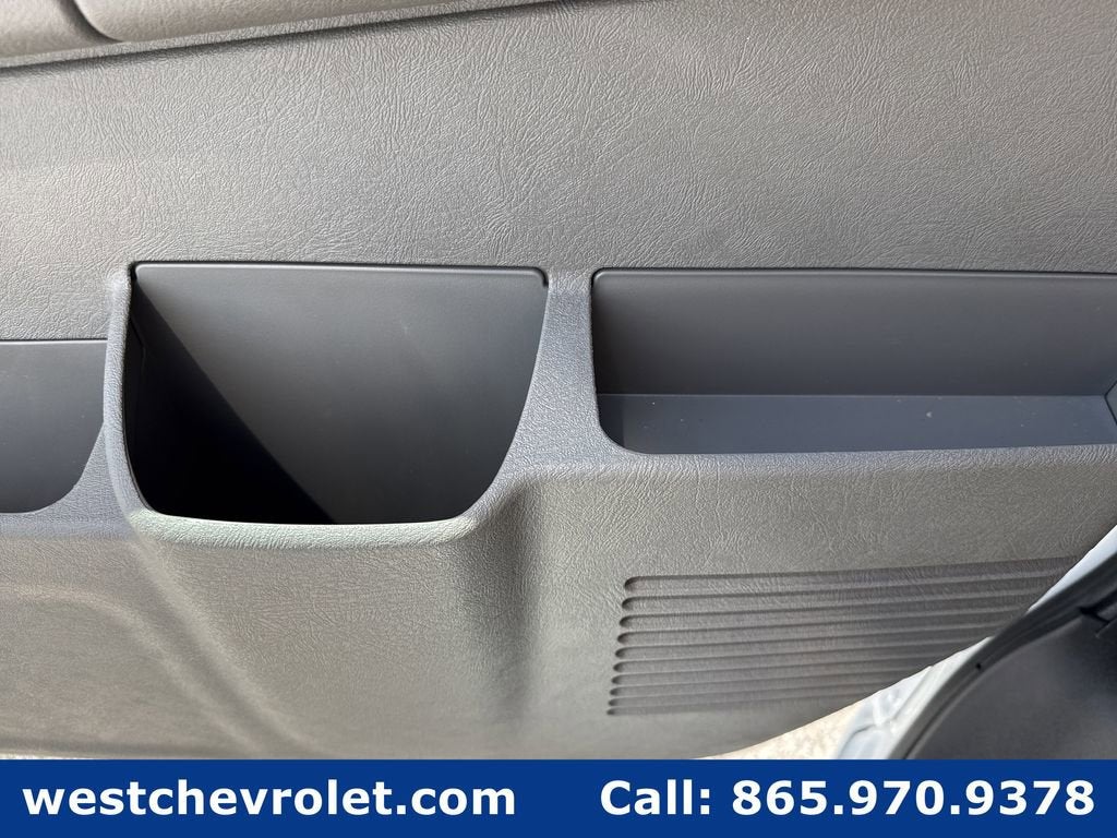 2026 Chevrolet Express Cutaway 4500 2WT
