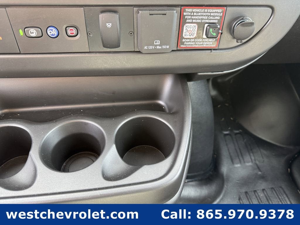 2025 Chevrolet Express Cutaway 4500 2WT