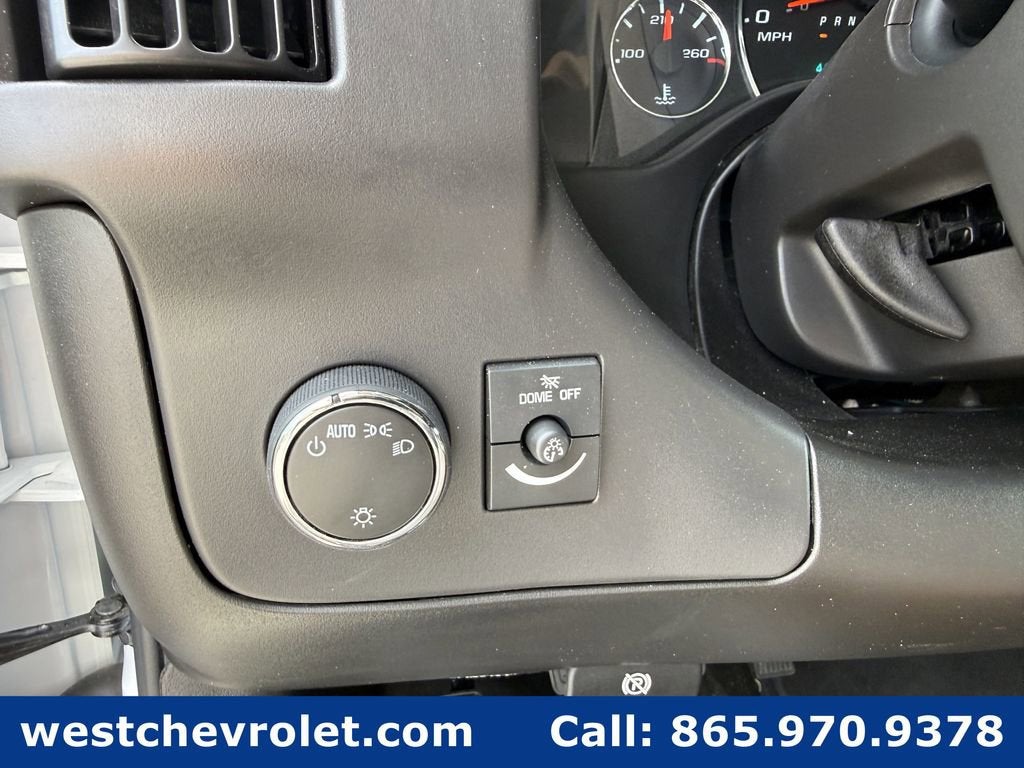 2025 Chevrolet Express Cutaway 4500 2WT