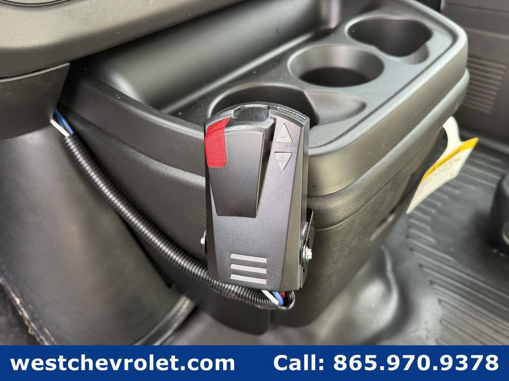 2025 Chevrolet Express Cutaway 4500 2WT