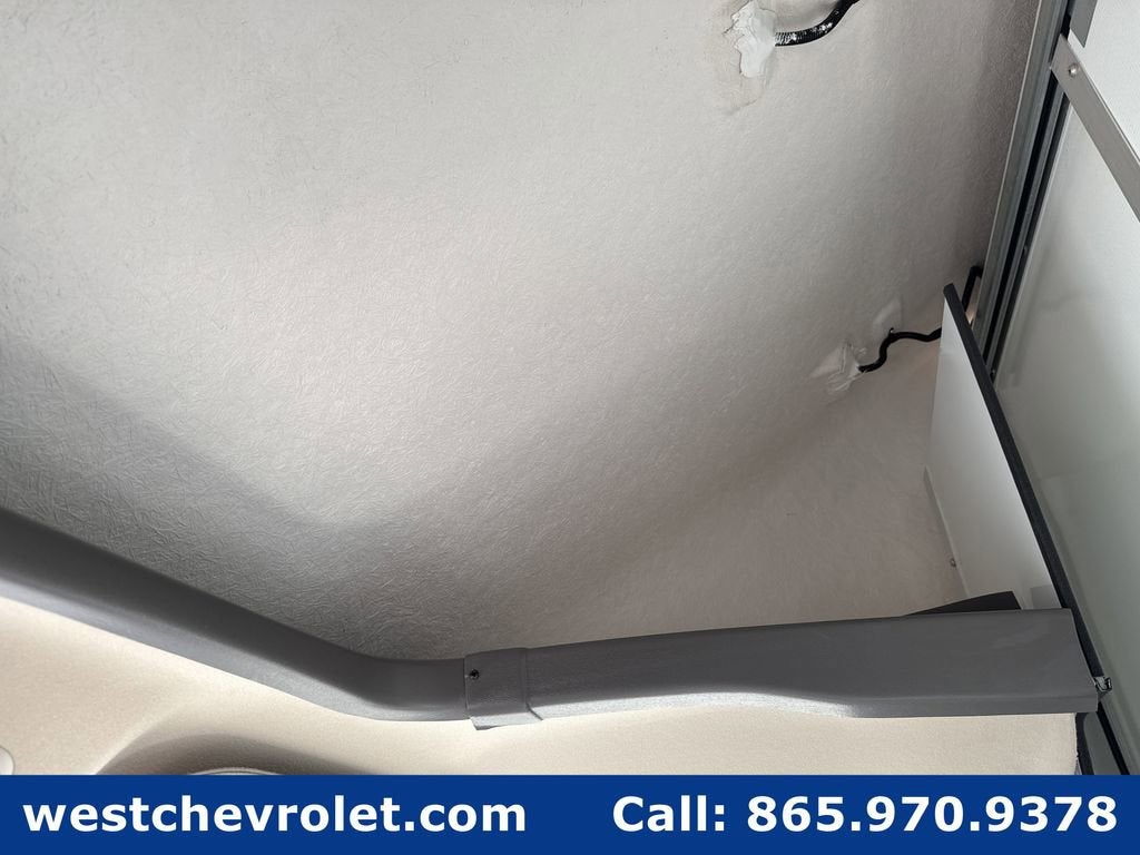 2025 Chevrolet Express Cutaway 4500 2WT