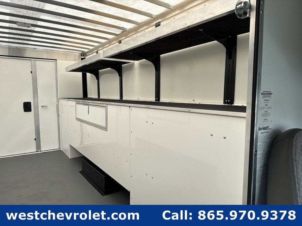 2025 Chevrolet Express Cutaway 4500 2WT